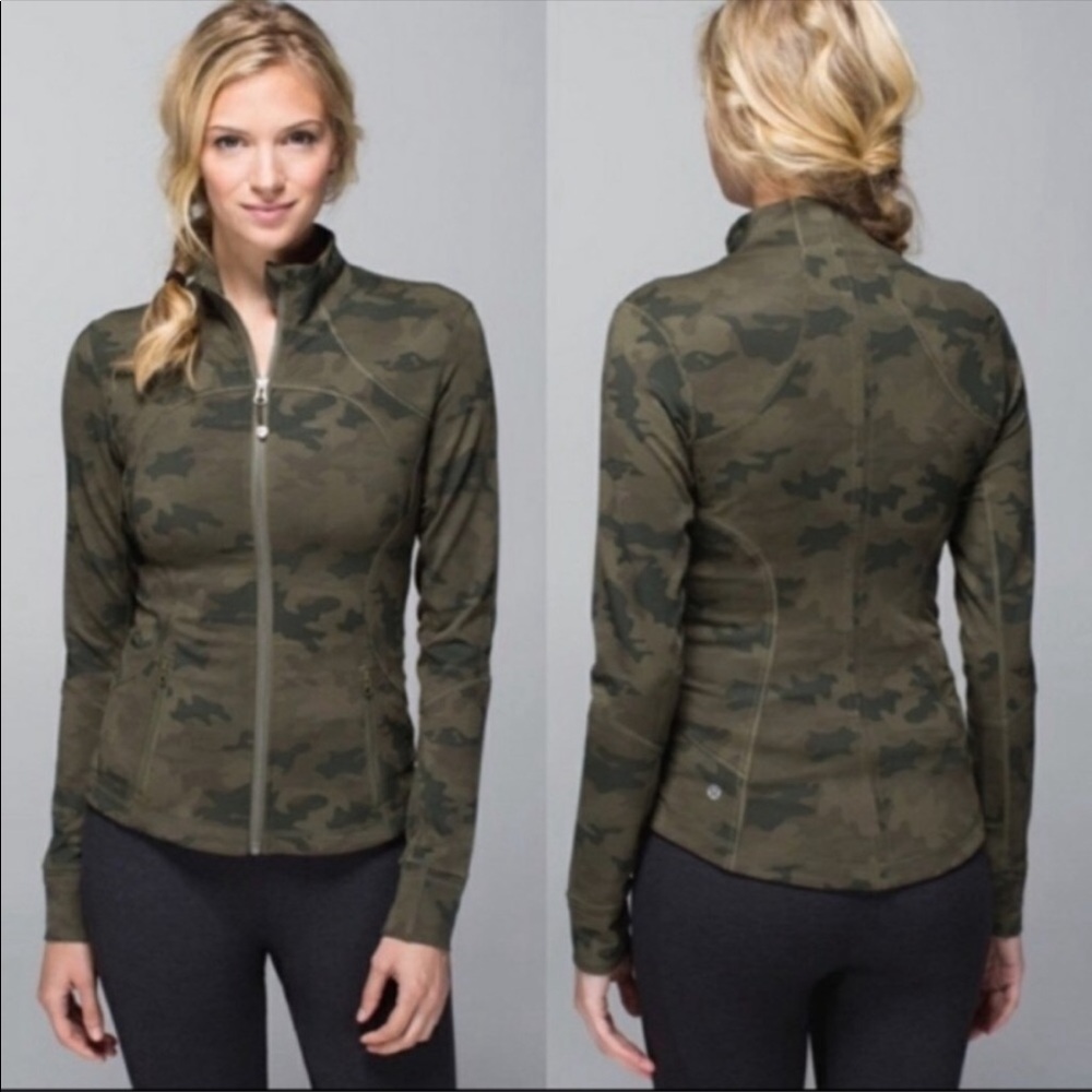 Lululemon forme jacket savasana camp green jacket